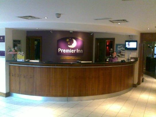 Premier Inn Watford Central Εξωτερικό φωτογραφία